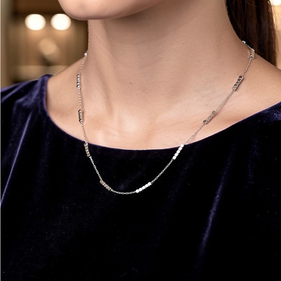 Dainty & Elegant Silver Necklace for Women - Picture 3 of 3